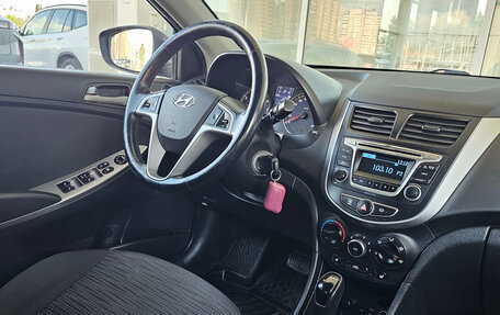 Hyundai Solaris II рестайлинг, 2016 год, 1 080 000 рублей, 5 фотография