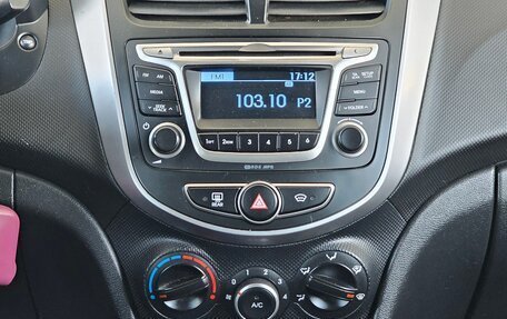 Hyundai Solaris II рестайлинг, 2016 год, 1 080 000 рублей, 8 фотография