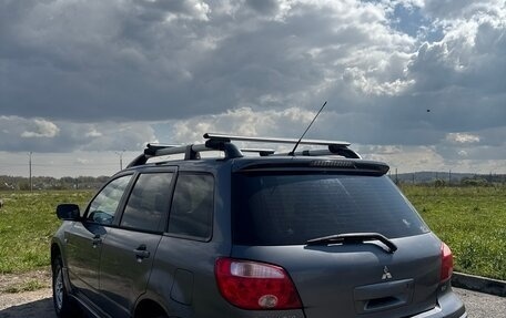 Mitsubishi Outlander III рестайлинг 3, 2006 год, 654 000 рублей, 4 фотография