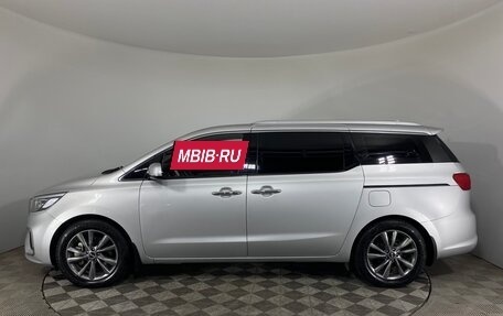 KIA Carnival III, 2018 год, 2 999 000 рублей, 8 фотография