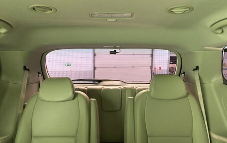 KIA Carnival III, 2018 год, 2 999 000 рублей, 21 фотография