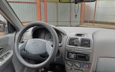 Hyundai Accent II, 2012 год, 720 000 рублей, 4 фотография