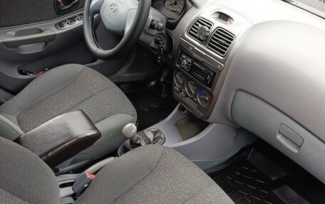Hyundai Accent II, 2012 год, 720 000 рублей, 14 фотография