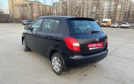 Skoda Fabia II, 2011 год, 570 000 рублей, 3 фотография