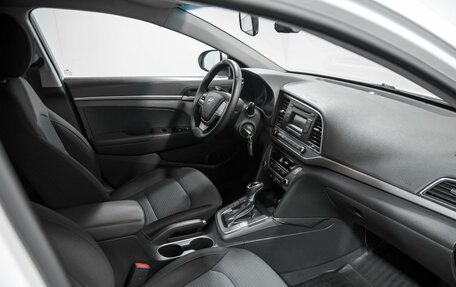 Hyundai Elantra VI рестайлинг, 2015 год, 1 050 000 рублей, 7 фотография