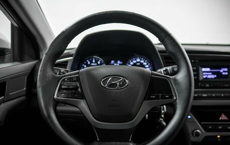 Hyundai Elantra VI рестайлинг, 2015 год, 1 050 000 рублей, 8 фотография