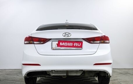 Hyundai Elantra VI рестайлинг, 2015 год, 1 050 000 рублей, 5 фотография