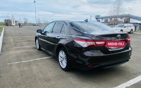 Toyota Camry, 2019 год, 2 970 000 рублей, 3 фотография