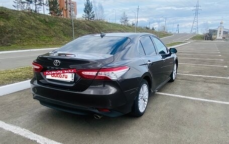 Toyota Camry, 2019 год, 2 970 000 рублей, 2 фотография