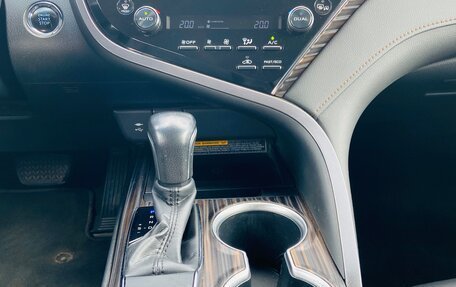 Toyota Camry, 2019 год, 2 970 000 рублей, 9 фотография
