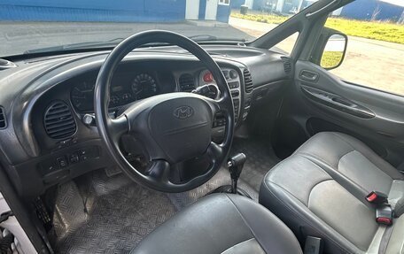 Hyundai Starex I рестайлинг, 2006 год, 615 000 рублей, 11 фотография