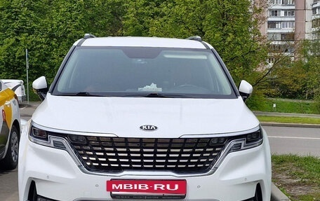 KIA Carnival, 2021 год, 3 920 000 рублей, 2 фотография