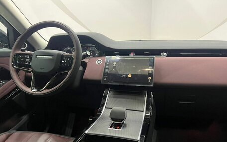 Land Rover Range Rover Evoque II, 2024 год, 6 249 000 рублей, 15 фотография