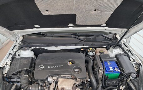 Opel Insignia II рестайлинг, 2013 год, 999 000 рублей, 11 фотография