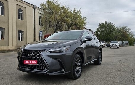 Lexus NX, 2024 год, 5 400 000 рублей, 2 фотография