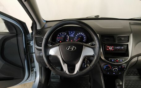 Hyundai Solaris II рестайлинг, 2011 год, 629 000 рублей, 11 фотография