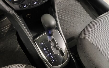 Hyundai Solaris II рестайлинг, 2011 год, 629 000 рублей, 14 фотография
