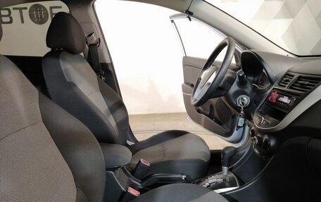 Hyundai Solaris II рестайлинг, 2011 год, 629 000 рублей, 15 фотография