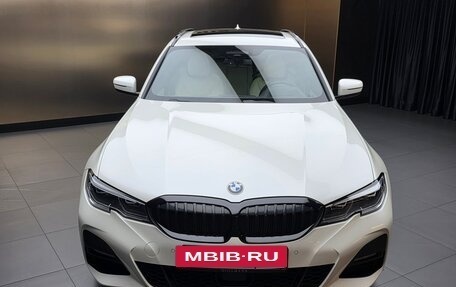 BMW 3 серия, 2020 год, 5 850 000 рублей, 2 фотография