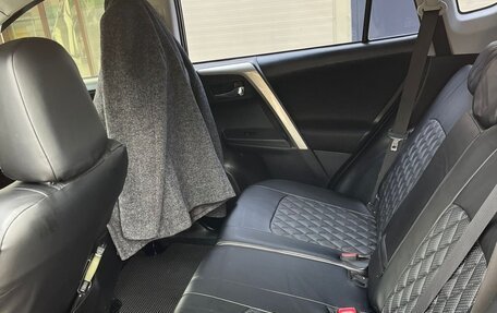 Toyota RAV4, 2013 год, 1 650 000 рублей, 6 фотография