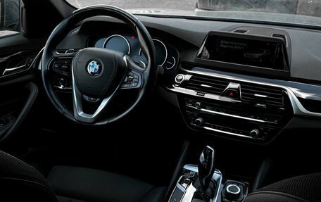 BMW 5 серия, 2019 год, 3 700 000 рублей, 8 фотография