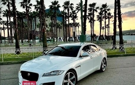 Jaguar XF II, 2016 год, 2 190 000 рублей, 4 фотография