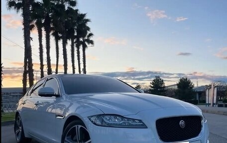 Jaguar XF II, 2016 год, 2 190 000 рублей, 7 фотография