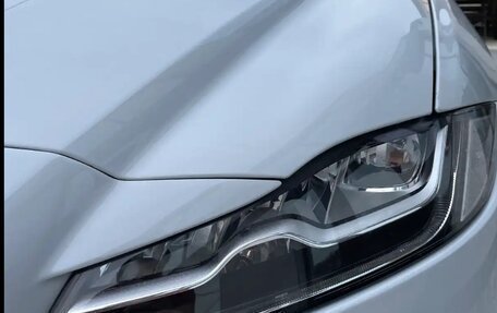 Jaguar XF II, 2016 год, 2 190 000 рублей, 21 фотография