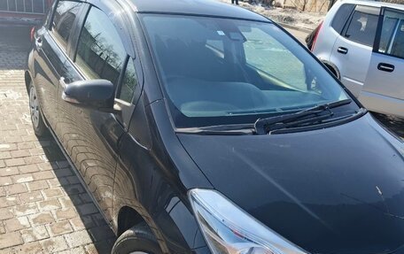 Toyota Vitz, 2019 год, 920 000 рублей, 3 фотография