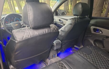 Chevrolet Cruze II, 2013 год, 850 000 рублей, 10 фотография
