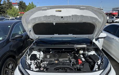 Toyota RAV4, 2024 год, 4 280 000 рублей, 8 фотография