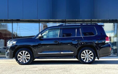 Toyota Land Cruiser 200, 2016 год, 5 050 000 рублей, 2 фотография