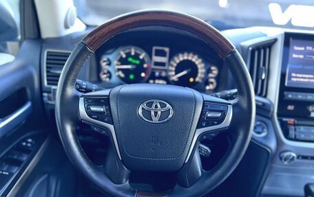 Toyota Land Cruiser 200, 2016 год, 5 050 000 рублей, 18 фотография