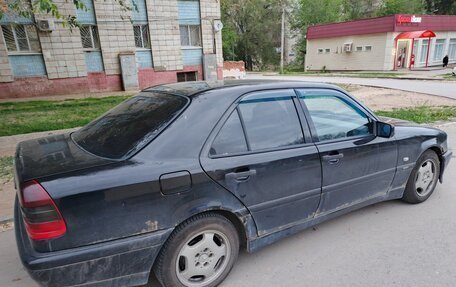Mercedes-Benz C-Класс, 1999 год, 290 000 рублей, 4 фотография