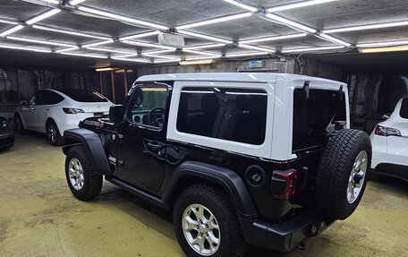 Jeep Wrangler, 2021 год, 4 450 000 рублей, 11 фотография