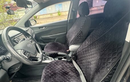 Hyundai Solaris II рестайлинг, 2019 год, 1 420 000 рублей, 6 фотография