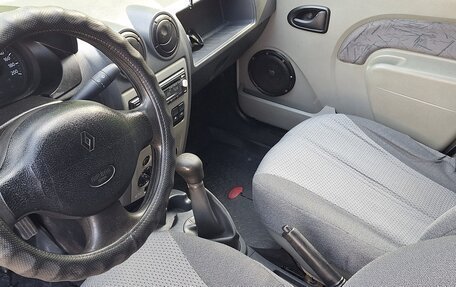 Renault Logan I, 2005 год, 320 000 рублей, 5 фотография