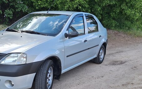 Renault Logan I, 2005 год, 320 000 рублей, 2 фотография