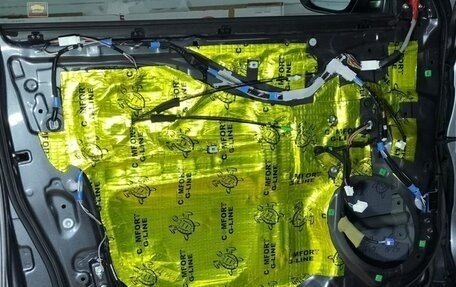 Toyota Land Cruiser Prado 150 рестайлинг 2, 2013 год, 3 700 000 рублей, 21 фотография