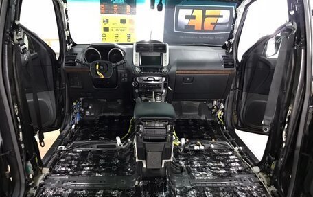 Toyota Land Cruiser Prado 150 рестайлинг 2, 2013 год, 3 700 000 рублей, 25 фотография