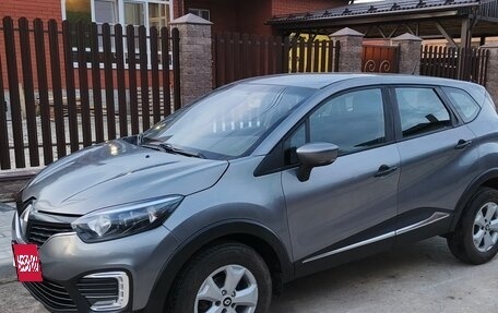Renault Kaptur I рестайлинг, 2017 год, 900 000 рублей, 5 фотография