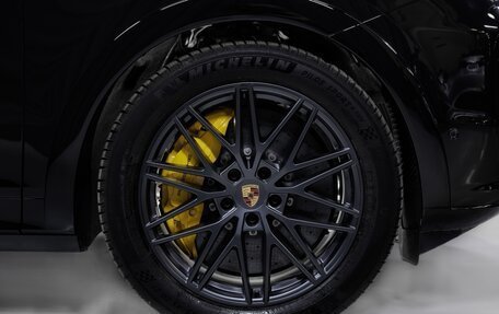 Porsche Cayenne III, 2024 год, 25 114 800 рублей, 16 фотография