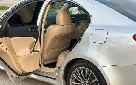 Lexus IS II рестайлинг 2, 2006 год, 1 100 000 рублей, 2 фотография