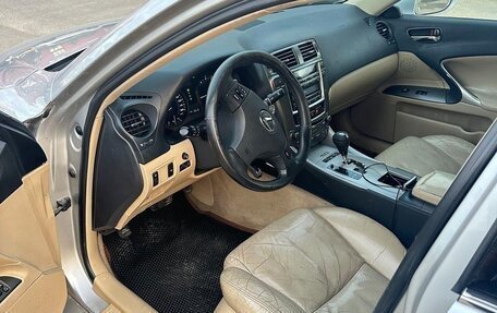Lexus IS II рестайлинг 2, 2006 год, 1 100 000 рублей, 10 фотография