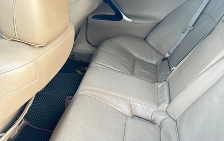 Lexus IS II рестайлинг 2, 2006 год, 1 100 000 рублей, 11 фотография