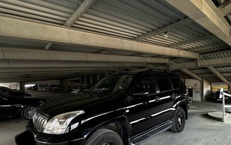 Toyota Land Cruiser Prado 120 рестайлинг, 2008 год, 2 550 000 рублей, 2 фотография