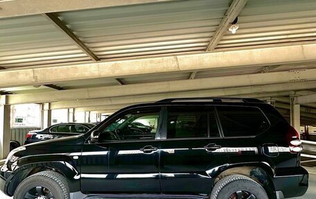 Toyota Land Cruiser Prado 120 рестайлинг, 2008 год, 2 550 000 рублей, 3 фотография