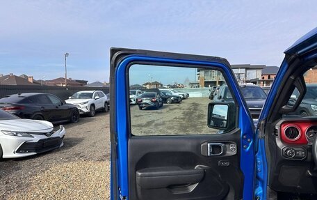 Jeep Wrangler, 2022 год, 6 780 000 рублей, 9 фотография