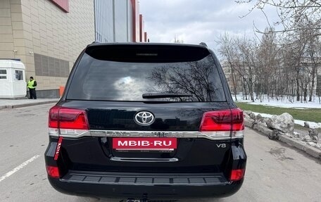 Toyota Land Cruiser 200, 2016 год, 4 950 000 рублей, 2 фотография