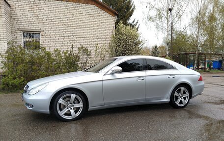 Mercedes-Benz CLS, 2005 год, 1 250 000 рублей, 2 фотография